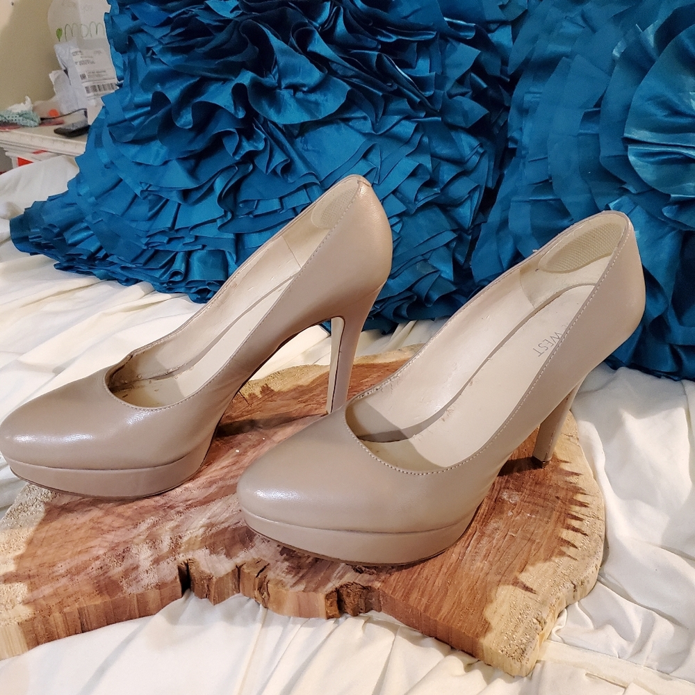 Shoe's